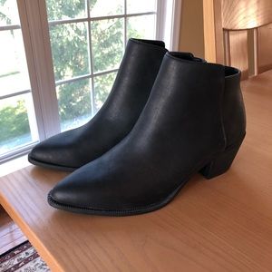 American Eagle Ankle Booties